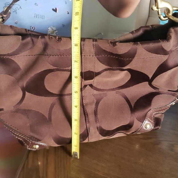 Coach Tote Handbag - Picture 6 of 6